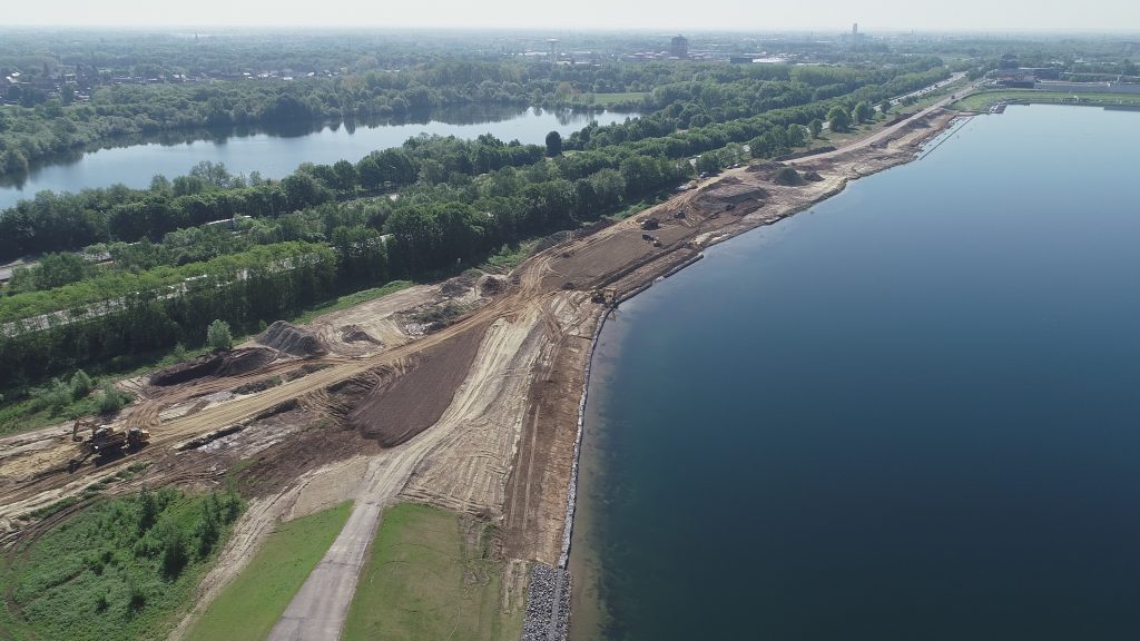 Bouw Van Het Gecontroleerd Overstromingsgebied Grote Vijver - Hens Nv